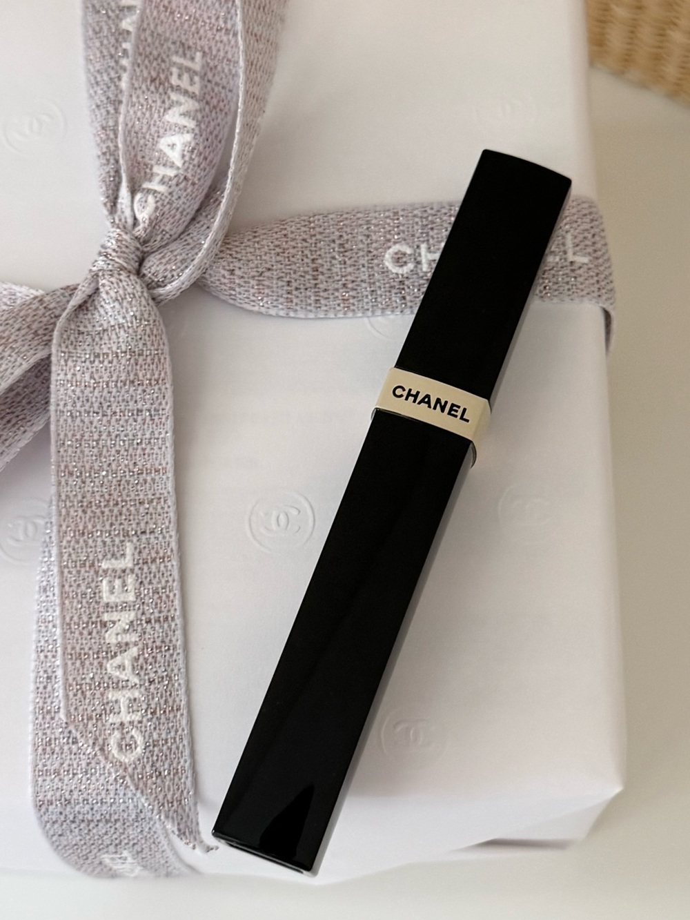 NEW Chanel Les Beiges Mascara, Black